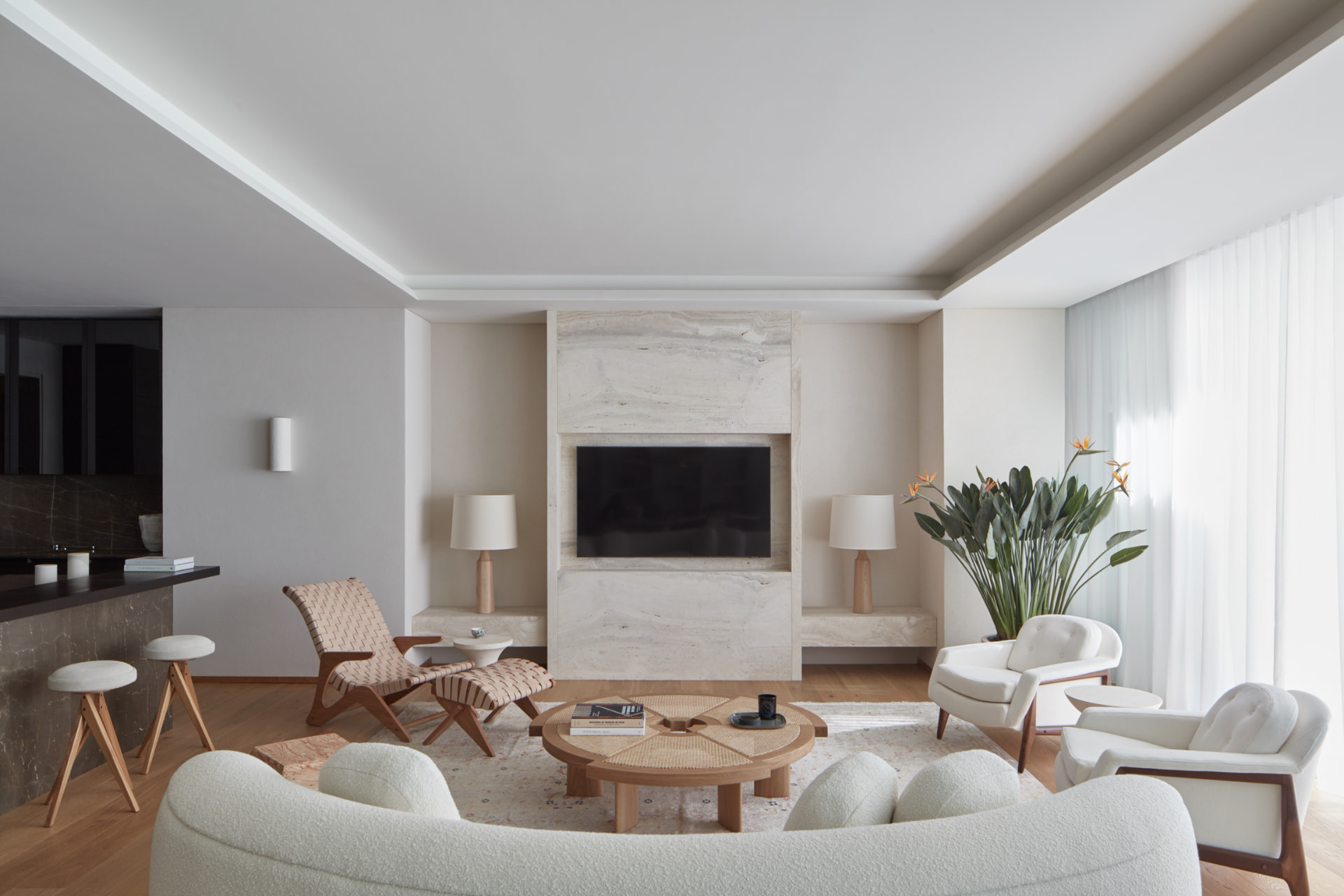One Palm Show Apartment